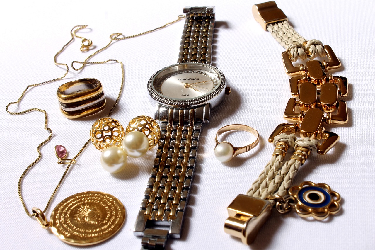 Servizio di conto vendita per orologi e gioielli di lusso